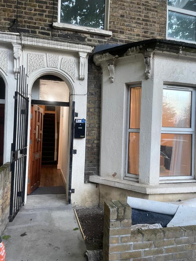 147 Knapp Road House London Eksteriør bilde